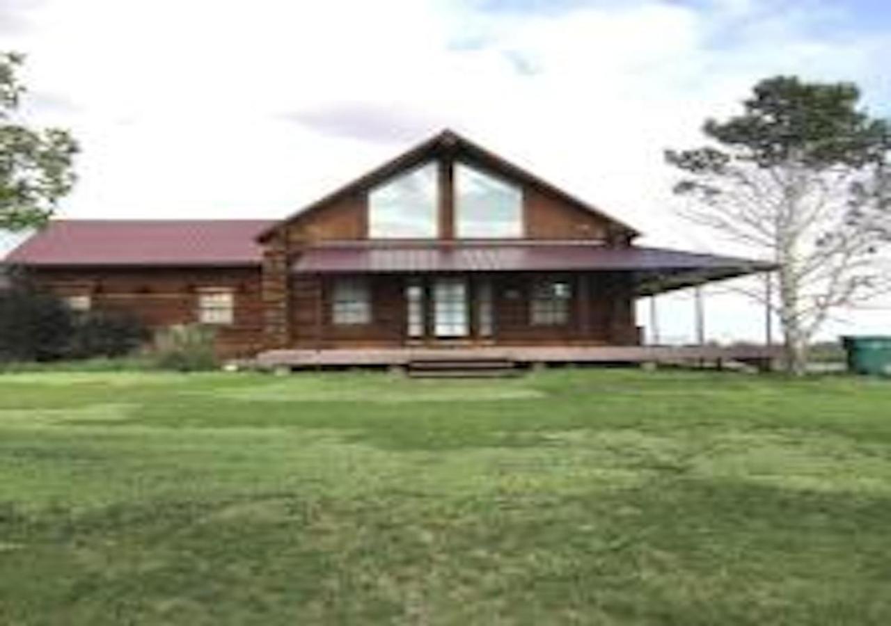 Вилла Log Haven In Бландинг Экстерьер фото